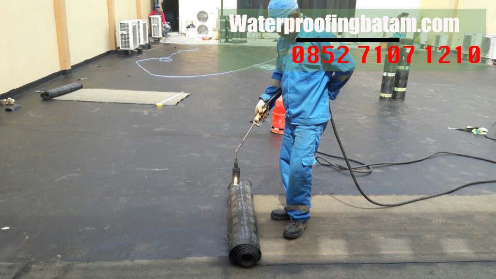  jasa waterproofing membran aspal bakar di  Bengkong ,kota Batam - WA Kami : 0852 7107 1210 